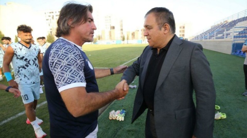 دفاع تمام‌قد مدیران استقلال و سیدورف از ساپینتو