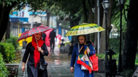 باران و رعد و برق در ۱۰ استان
