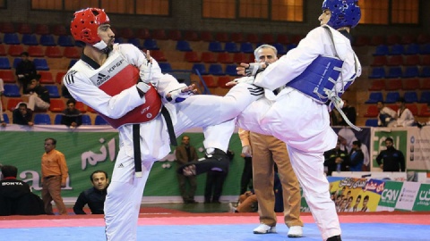 بیست و چهارمین دوره لیگ برتر فردا آغاز می‌شود