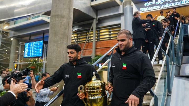 قهرمانی کشتی چقدر آب خورد؟