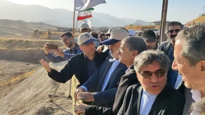 اقدامات لازم برای تکمیل طرح‌های لرستان انجام می‌شود