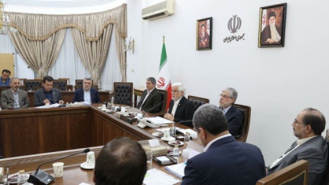 عارف: دانشگاه‌ها همکاری‌های ارزشمندی را با مراکز دفاعی آغاز کرده‌اند