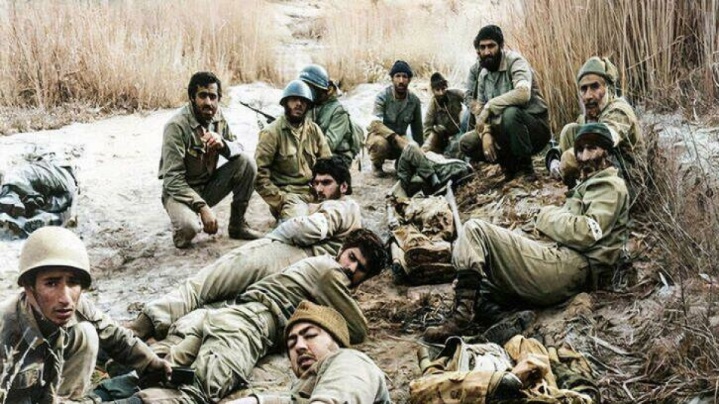 ادبیات دفاع مقدس عرصه گریز از تخیل وارداتی است