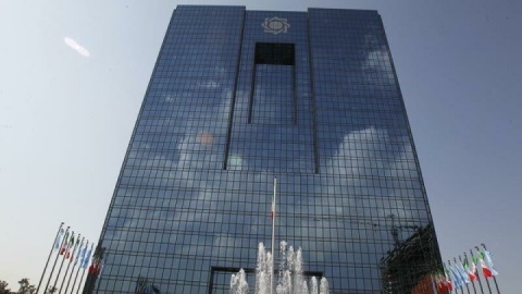 بانک مرکزی تامین ارز همه ثبت سفارش‌های کمتر از ۵۰ هزار دلار را عملیاتی کرد