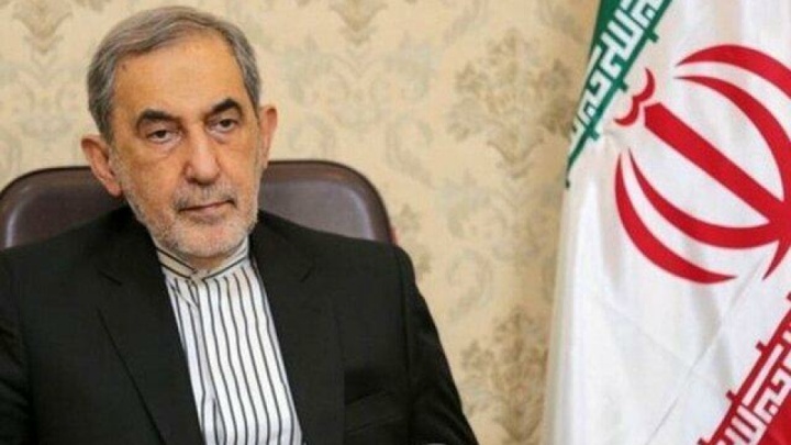 مکانیسم ماشه گویای ناتوانی غرب است/ ترامپ مسیر هیتلر را می‌پیماید