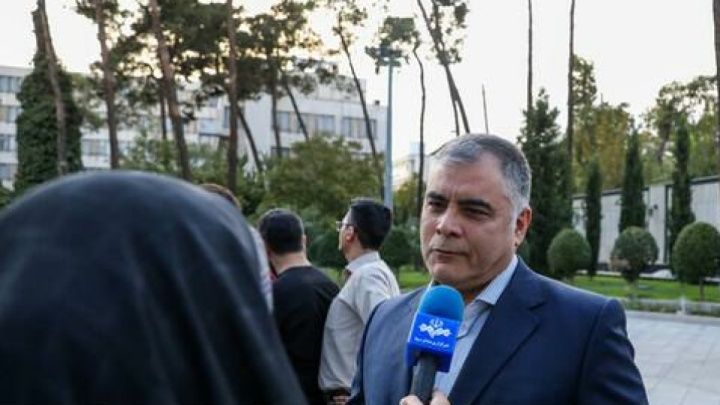 واکنش پاک‌نژاد به احتمال اجرا شدن اسنپ‌بک