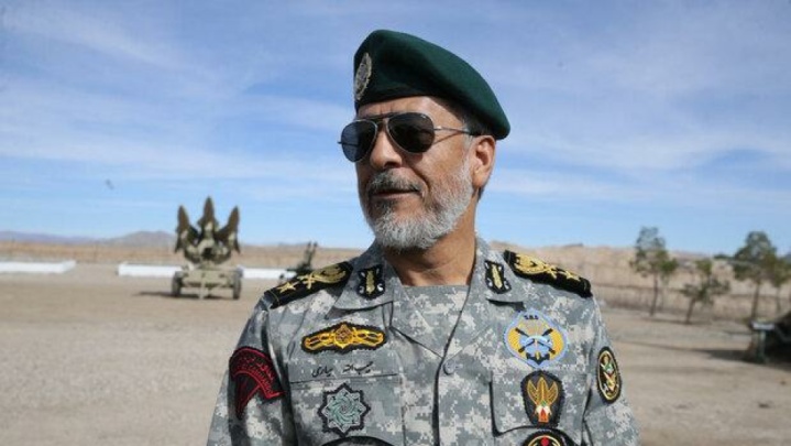 اقتدار نیروهای مسلح باید با تمام توان حفظ شود