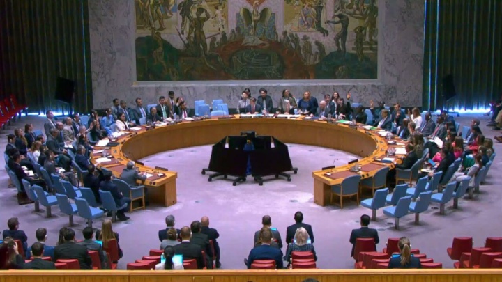 امروز درباره قطعنامه پیشنهادی روسیه و چین درباره ایران رای گیری می‌شود