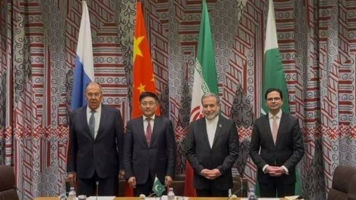 عراقچی: آمریکا و ناتو در قبال چالش‌هایی که افغانستان و منطقه با آن روبرو هستند، مسئولند