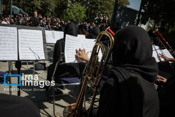 تشییع پیکر «احمد پژمان»