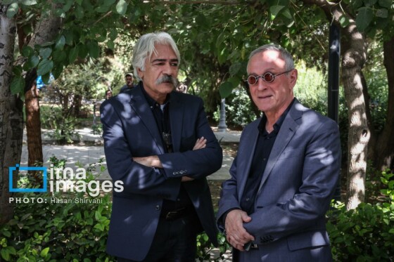 تشییع پیکر «احمد پژمان»