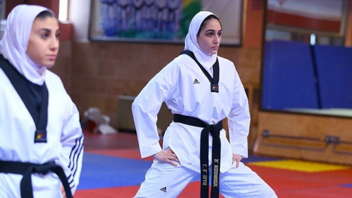 ملیکا میرحسینی مسافر جهانی چین شد