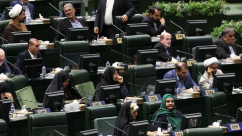 حضور ۵ وزیر دولت و فرمانده نیروی انتظامی در مجلس