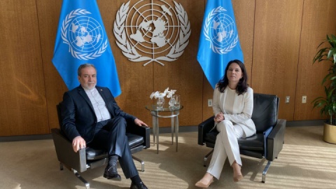 عراقچی با رئیس مجمع عمومی سازمان ملل دیدار کرد