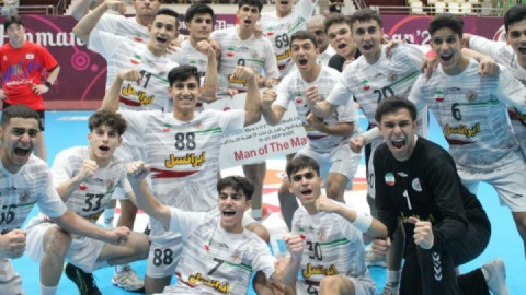 نیک اقبال: ما از جان و دل مایه گذاشتیم