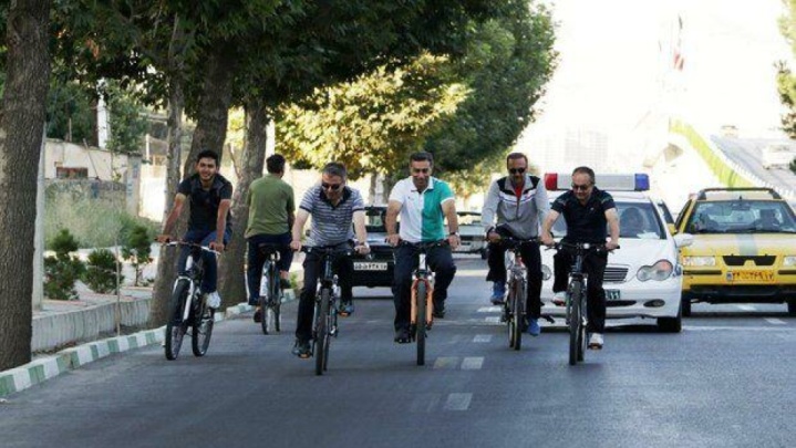 تردد دوچرخه در معابر شلوغ ممنوع/ مرگ ۱۴۱ عابرپیاده در تصادفات امسال