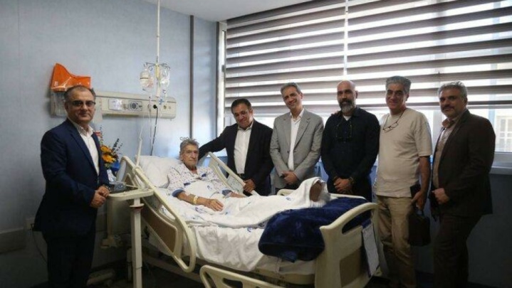 عیادت مدیران استقلال از کارگرجم