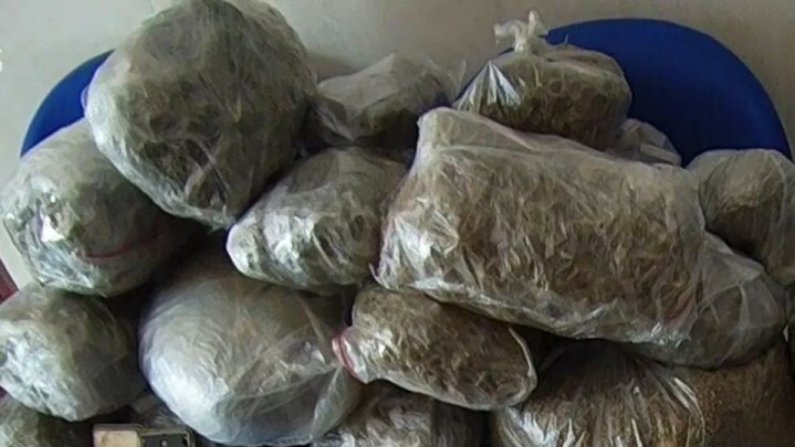 بیش از ۱۷ کیلوگرم مواد مخدر کشف شد