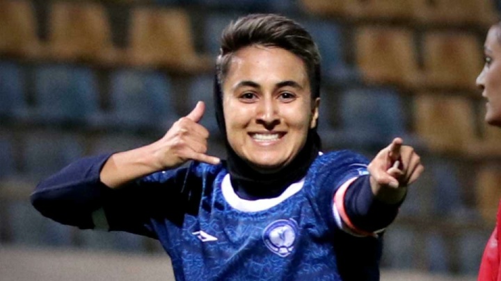 چترنور:گل زودهنگام شیرازه حریف را بهم ریخت