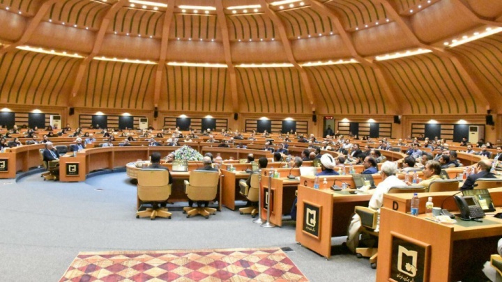 معاون سیاسی وزارت اطلاعات: وفاق و وحدت ملی رمز مقابله با دشمنان است