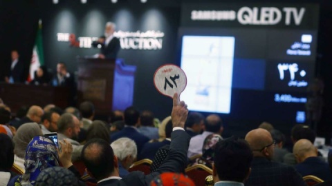 عربشاهی و درخشانی، گرانترین هنرمندان حراج بیستو چهارم تهران/ برگزاری برخط در مهرماه