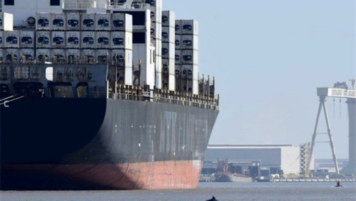 تجربه ۱۵ سال تحریم ما را زمین‌گیر نکرده است