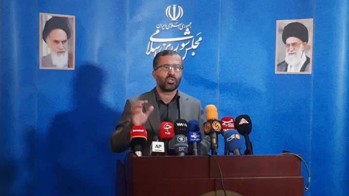 تشریح جزئیات جلسه غیرعلنی صحن مجلس؛ آثار اسنپ بک را کنترل کنیم