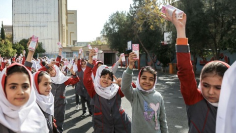 قرارداد توزیع شیر مدارس منعقد شد