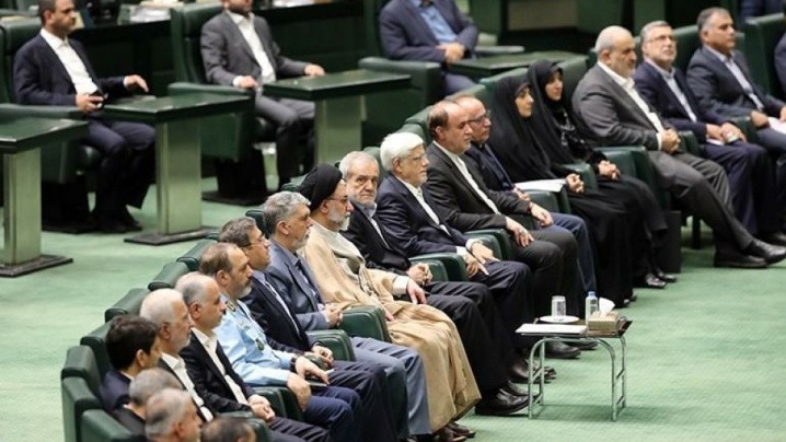 کنشگری جناحی در لباس حکمرانی!