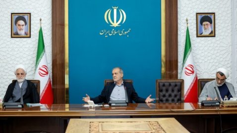 ادغام مراکز کم بازده علمی، با هدف تمرکز حمایتها بر دانشگاههای کارآمد