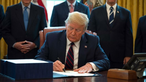 دیپورت ایرانی‌ها با پرواز چارتری از لوییزیانا به تهران