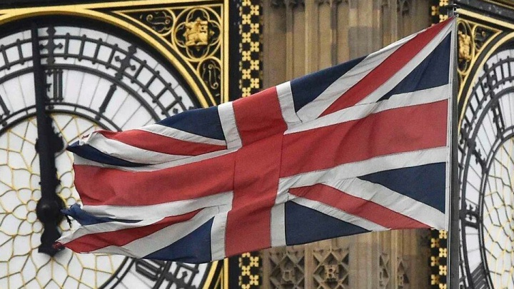 انگلیس ادعای پایبندی به دیپلماسی را تکرار کرد