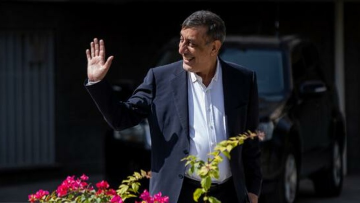 قائم‌پناه از دولت «بودجه شخصی» نمی‌گیرد