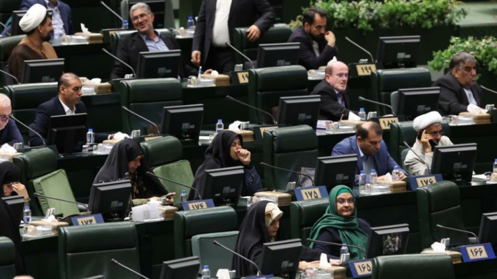 وزارتخانه‌های راه و شهرسازی و جهاد کشاورزی مکلف به واگذاری اراضی به باشگاه‌های ورزشی شدند