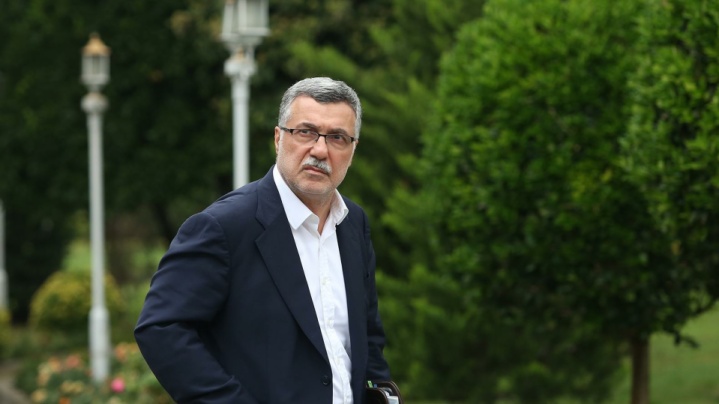 پیش خرید ۳.۵ میلیون دُز واکسن آنفلوآنزا/ تلاش دولت برای تامین ارز دارو