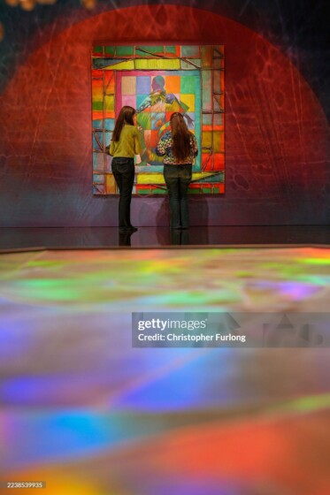 آثار هنرمندان راه یافته به فهرست نهایی جایزه ترنر ۲۰۲۵ در برادفورد به نمایش گذاشته شد