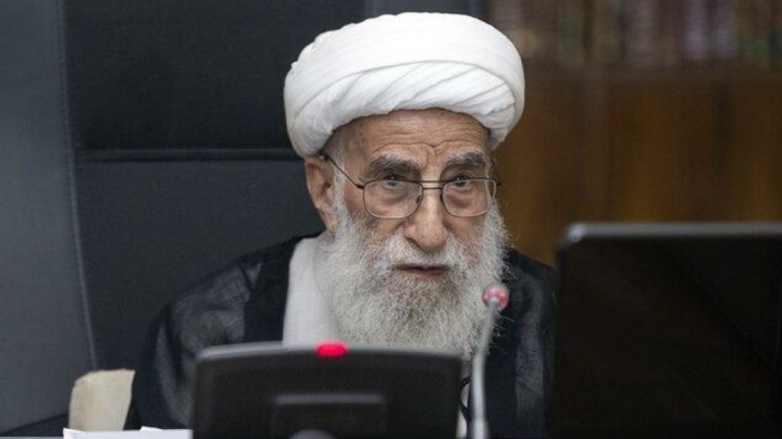 بازگشت قطعنامه‌های تحریمی غیرقانونی است