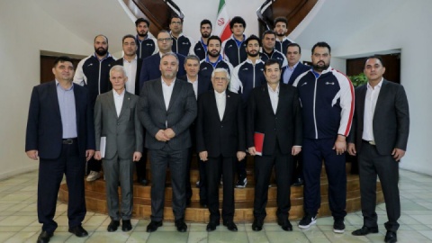 عارف: دولت برای المپیک ۲۰۲۸ برنامه خوبی آماده کرده است/ ورزش به دیپلماسی کمک می‌کند