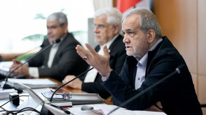 نباید به صرف یک اظهارنظر نیروهای علمی را محروم کرد