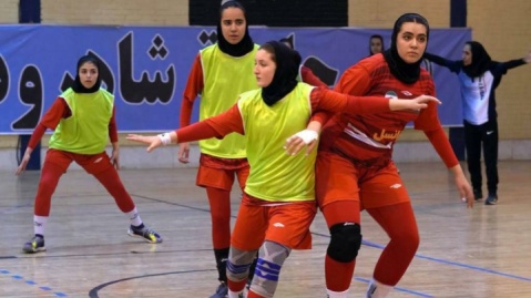 ۱۹ بازیکن در اردوی هندبال دختران