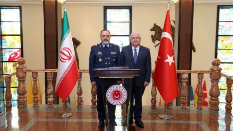 ایران و ترکیه می‌توانند الگوی اتحاد و همکاری میان کشورهای منطقه باشند