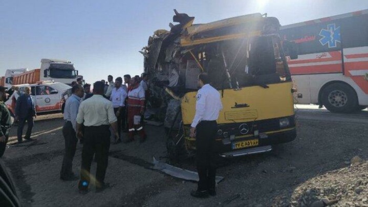 ناظران مقصر باید عزل شوند