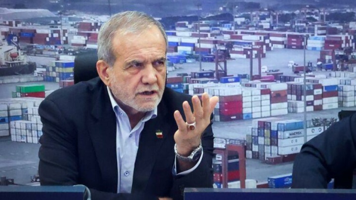 مشکلات کشور با نگاه مسئولانه قابل حل است/ هیچ توجیهی در برابر نارضایتی مردم پذیرفتنی نیست