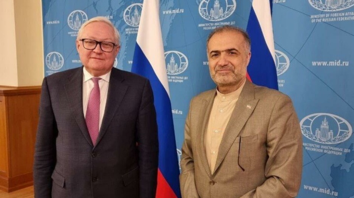 تأکید ایران و روسیه بر بی‌اعتباری اقدام سه کشور اروپایی برای بازگشت قطعنامه‌های تحریم