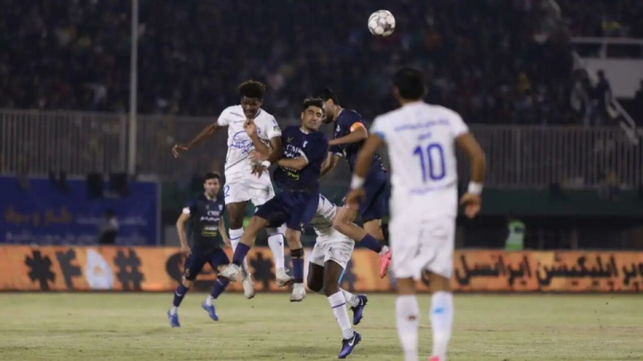 چادرملو به مصاف استقلال می‌رود