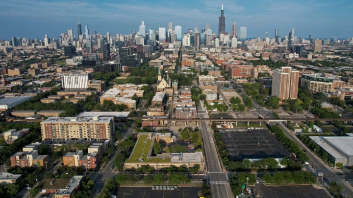 تعلیق میلیاردها دلار بودجه زیرساختی در شیکاگو و نیویورک به دستور دولت ترامپ