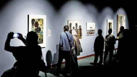 گزارشی از نمایشگاه «به گزارش زنان» در موزه هنرهای معاصر تهران