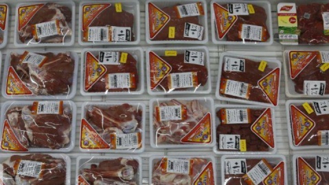 گوشت‌های عرضه‌شده در میادین شهرداری تنظیم‌بازاری یا یارانه‌ای نیست