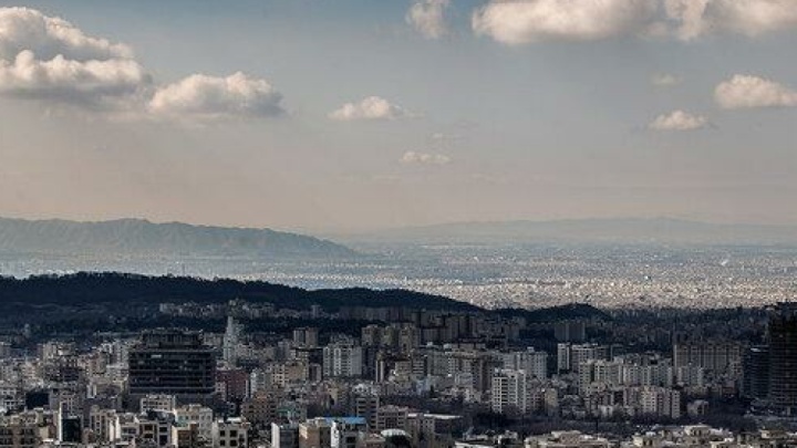 هوای تهران در وضعیت زرد قرار دارد