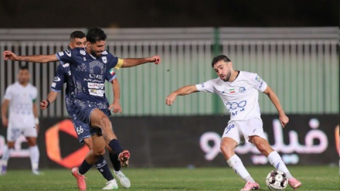 توقف استقلال در تختی